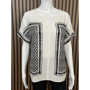 Chico's Women's Blouse Blurred Knit Crepe Split Neck Popover 0 White Geometric